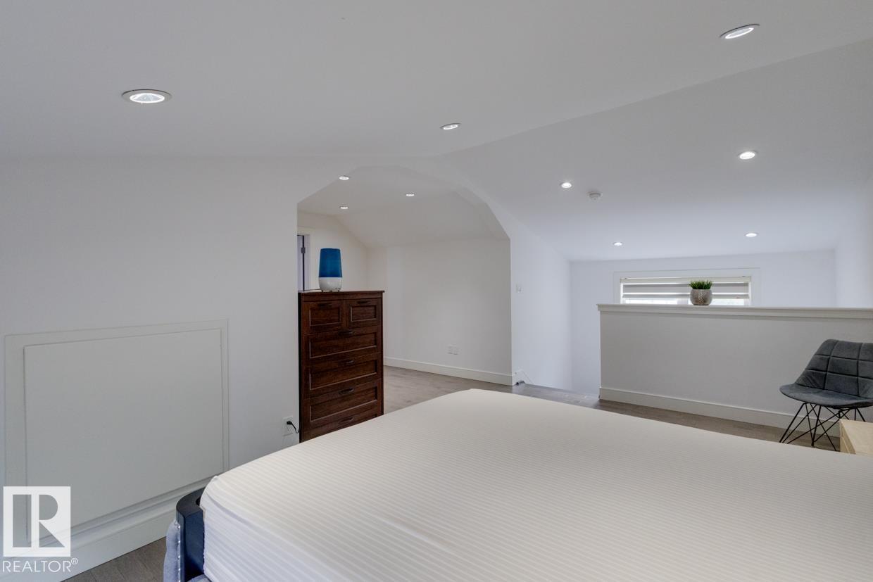 11045 85 AV NW - Image 43