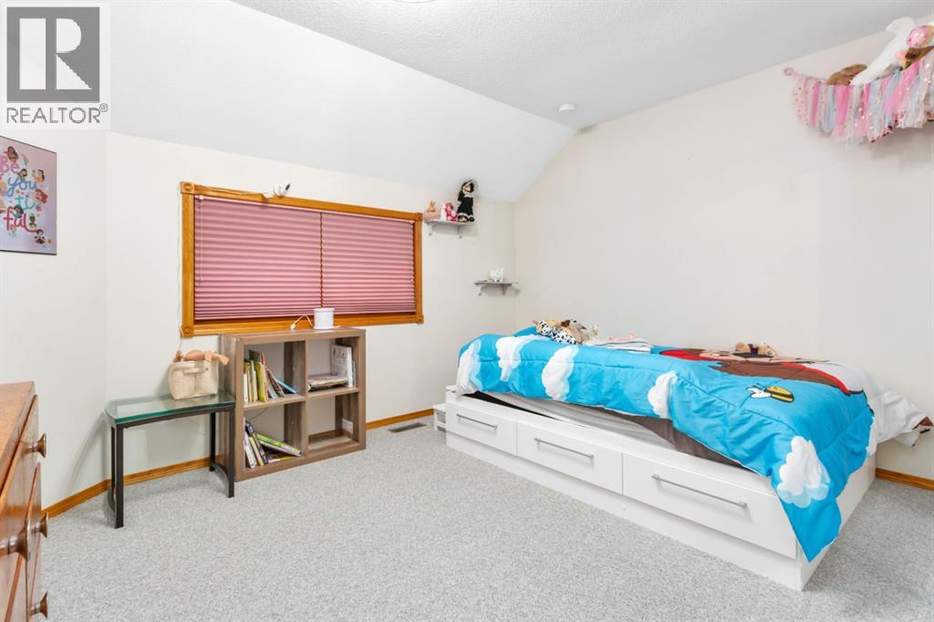 4 GREENWOOD Way - Image 32
