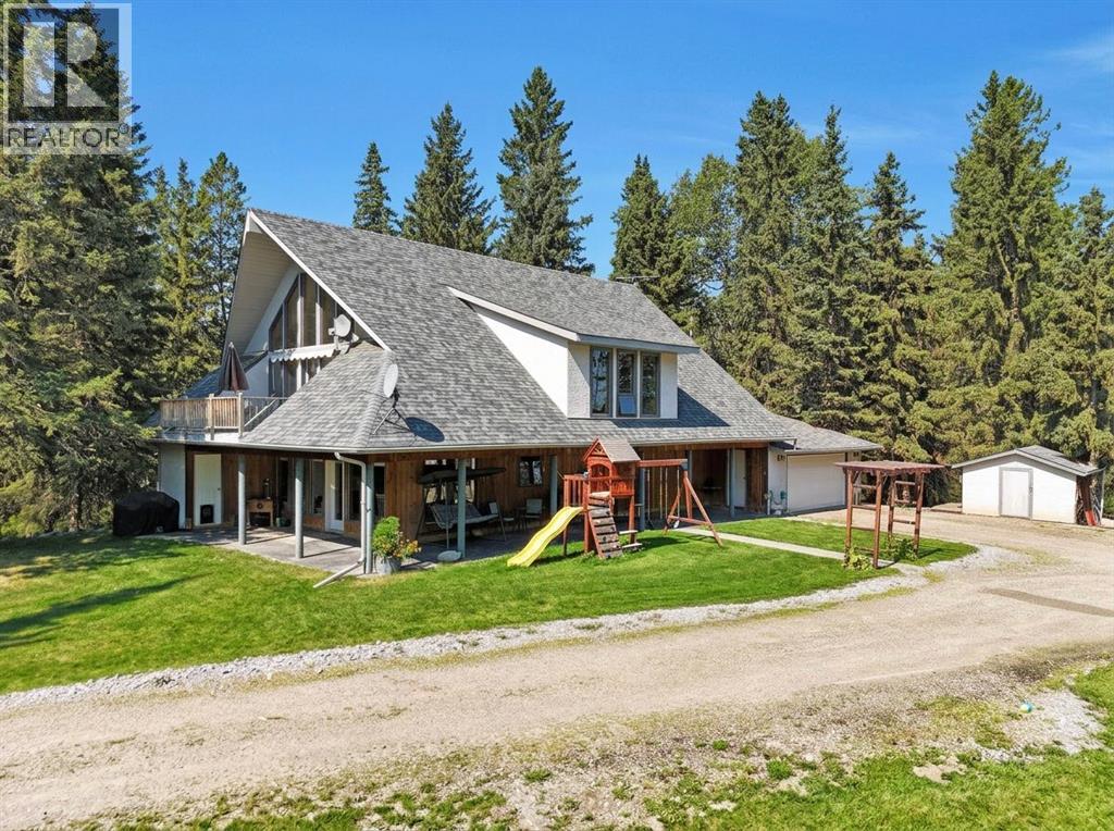 4 GREENWOOD Way - 1