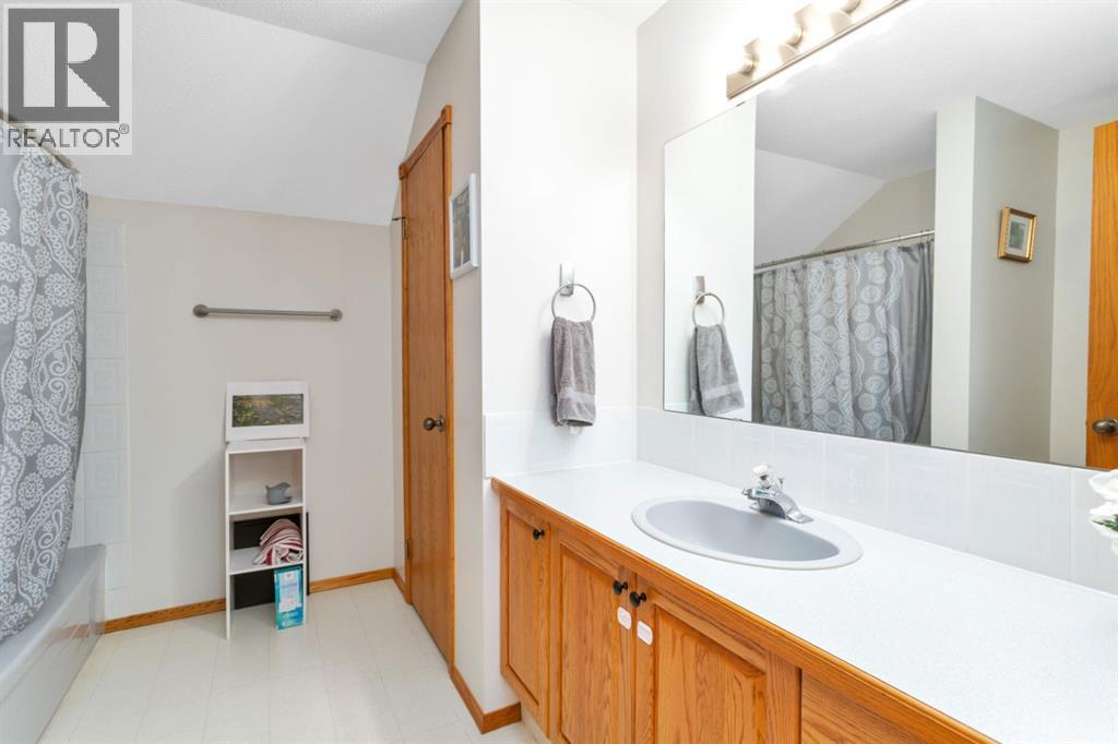 4 GREENWOOD Way - 36
