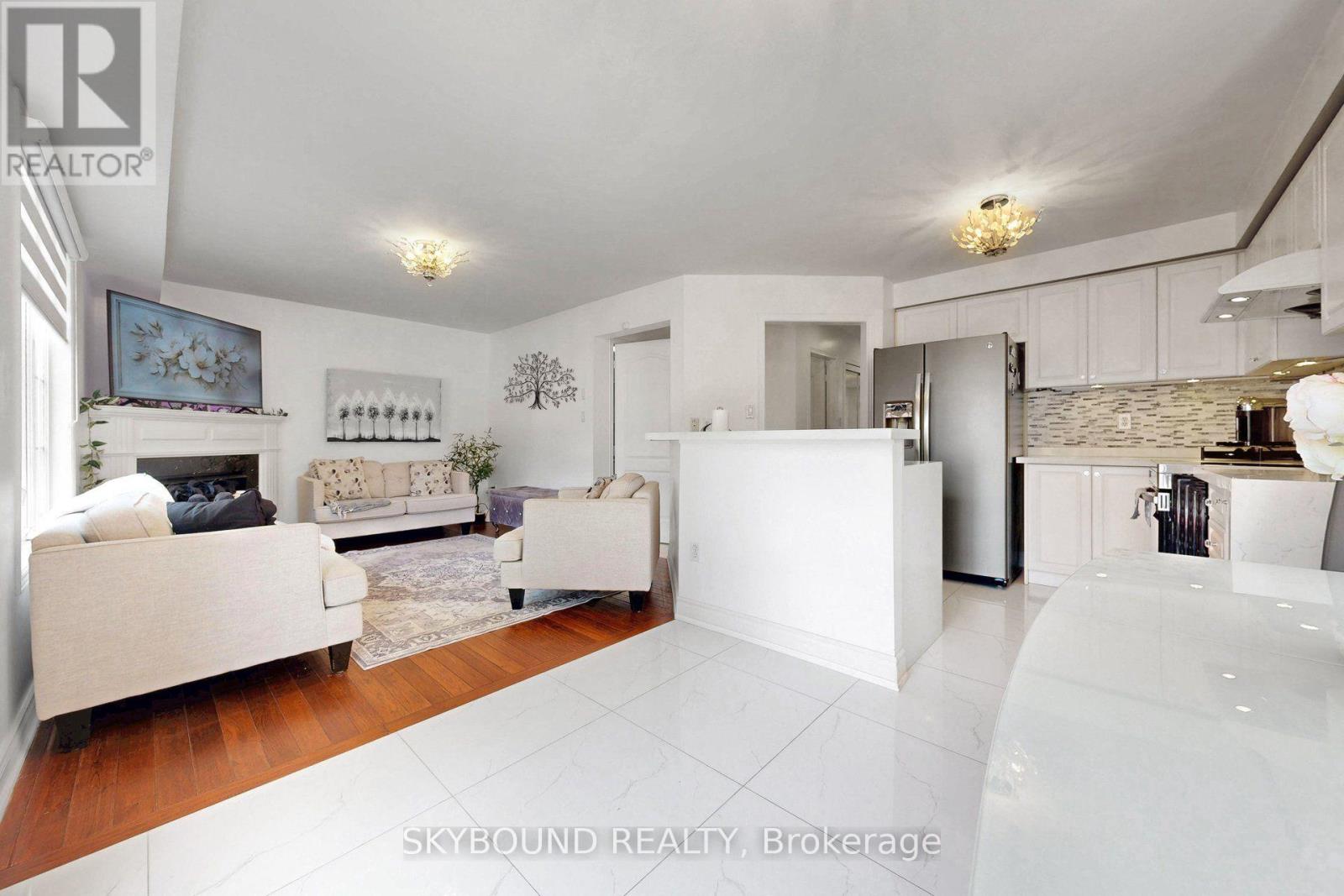 5925 MANZANILLO CRESCENT - Image 15