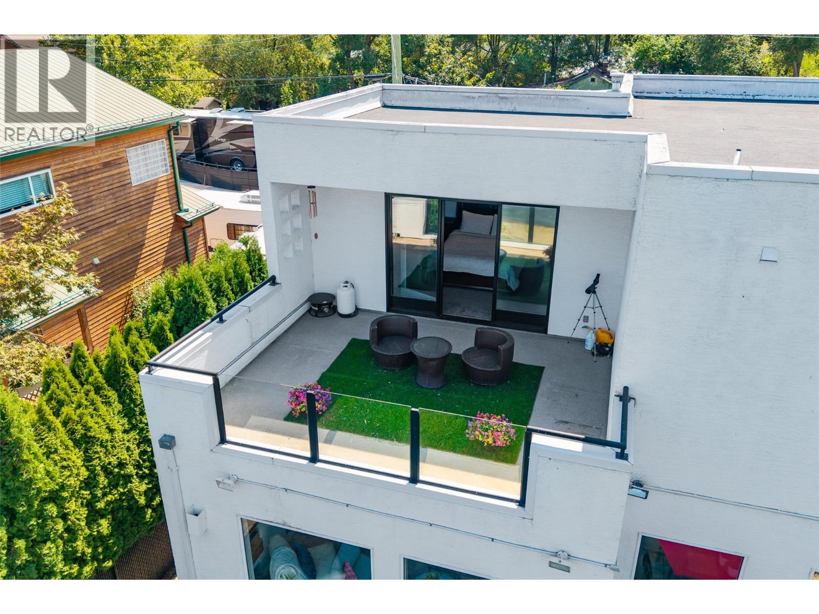 3210 Clement Road - 81
