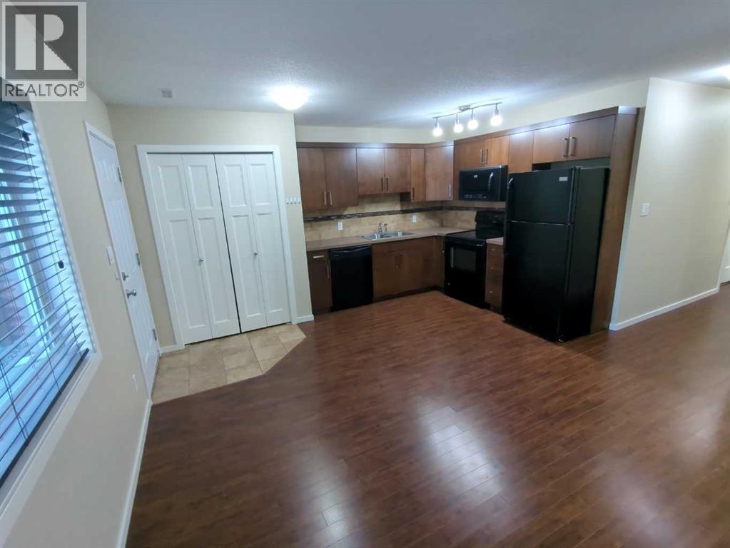 144 Mt Sundial Court W - 18