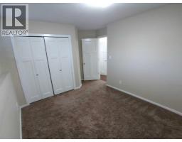 144 Mt Sundial Court W - photo 23