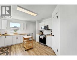Laundry room - 56 Robertson Way Sw, Medicine Hat, AB T1A5J2 Photo 11