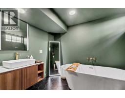 56 Robertson Way Sw, Medicine Hat, AB T1A5J2 Photo 31