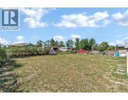 56 Robertson Way Sw, Medicine Hat, AB T1A5J2 Photo 37