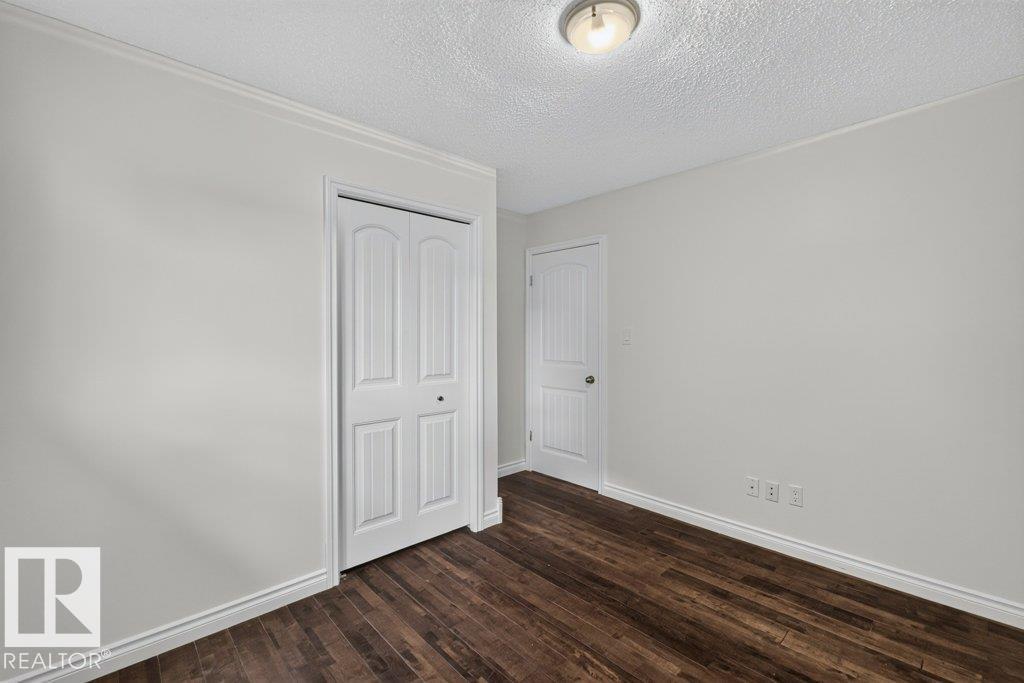8720 26 AV NW - Image 25