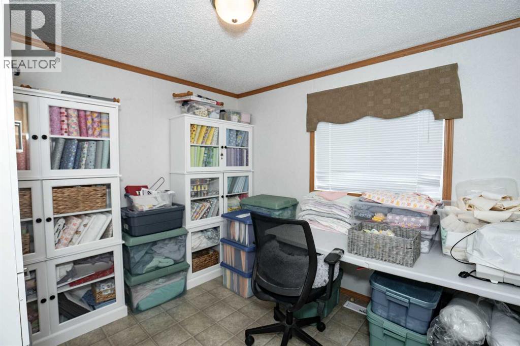 7939 97 - Image 14