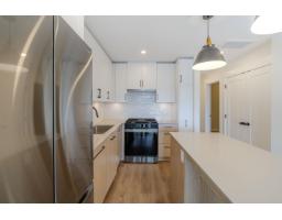 413 27218 Aldergrove Town Centre Drive, Langley, BC V4W3N7 Photo 9