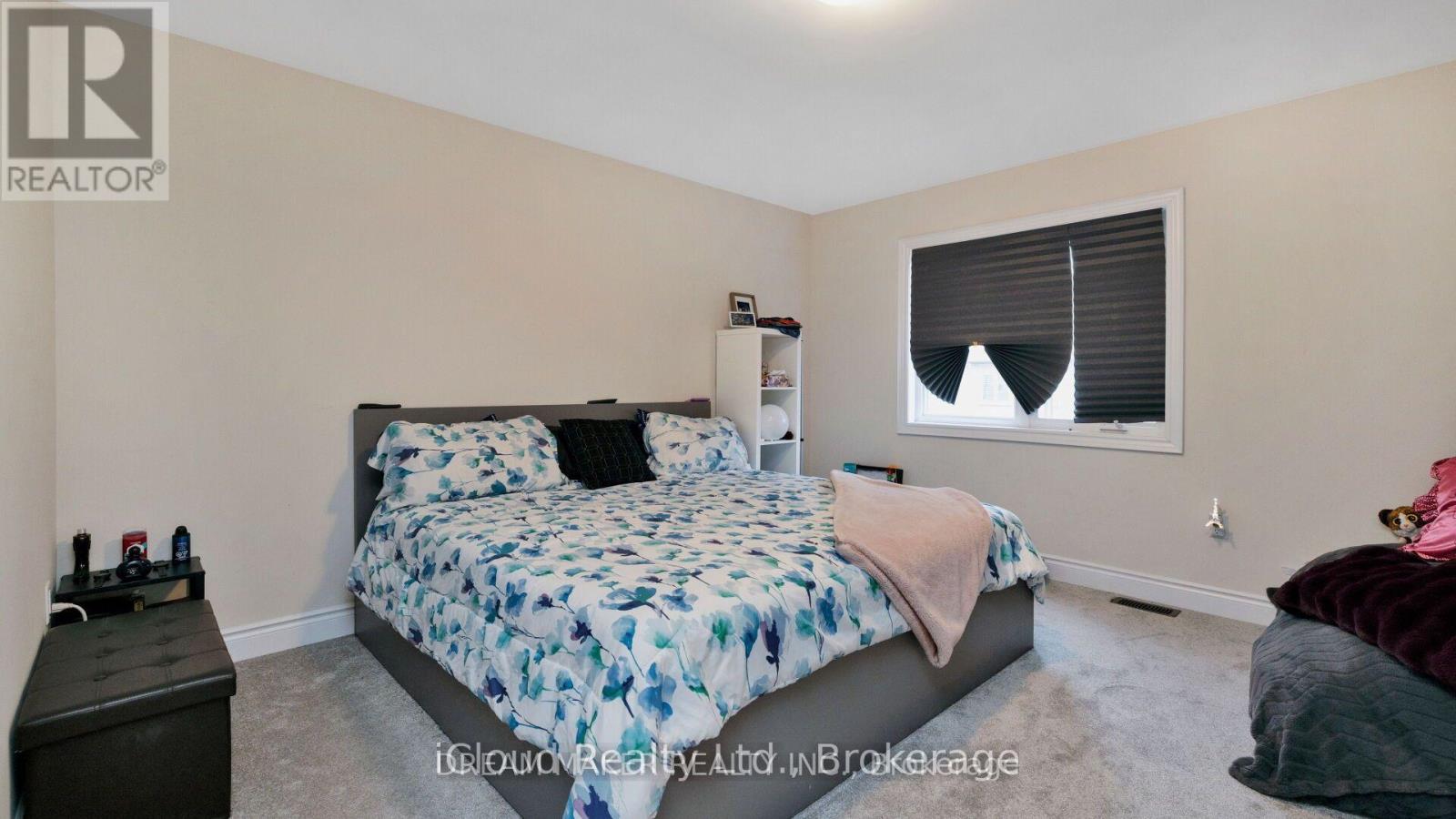 73 LORNE THOMAS PLACE - 22