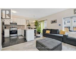 73 Lorne Thomas Place, New Tecumseth, ON L9R0V8 Photo 10