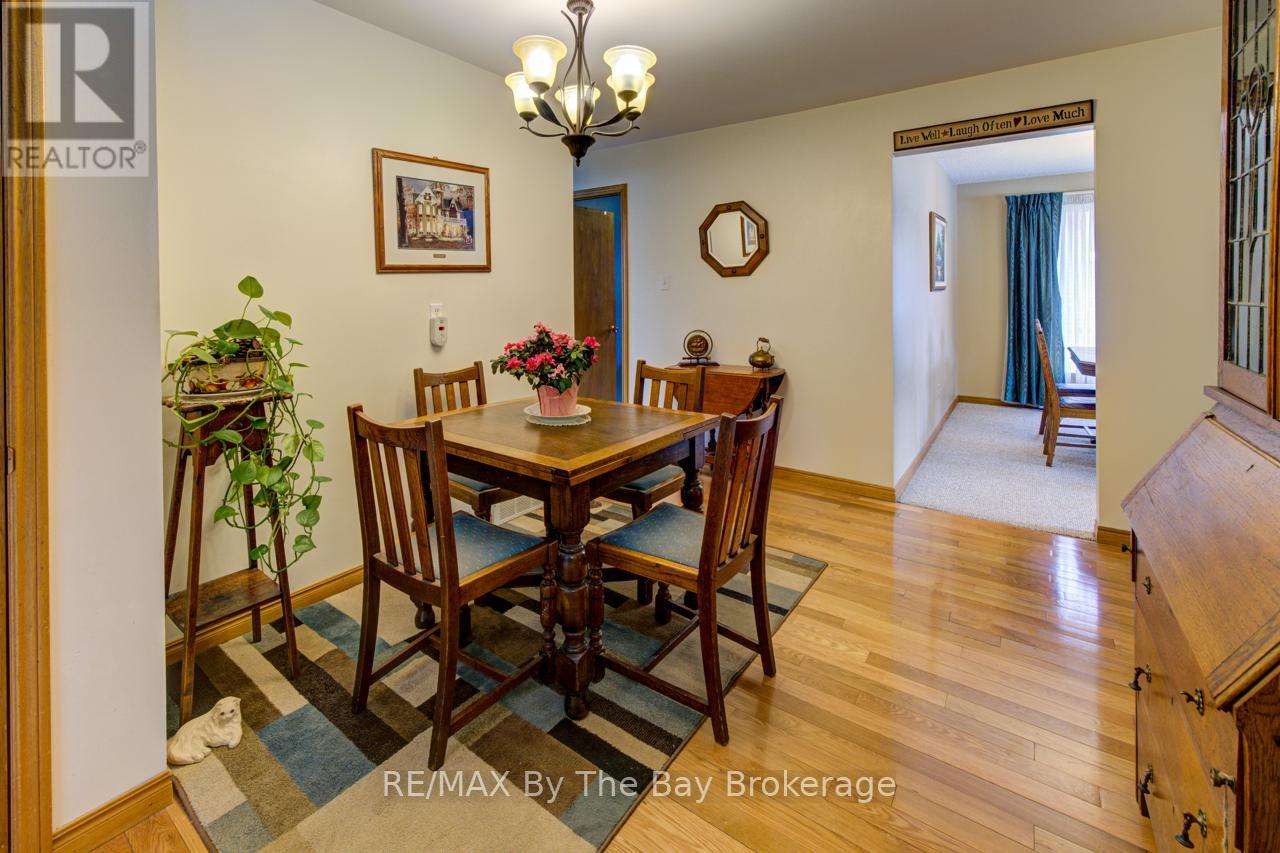 229 DATAS DRIVE E - Image 11