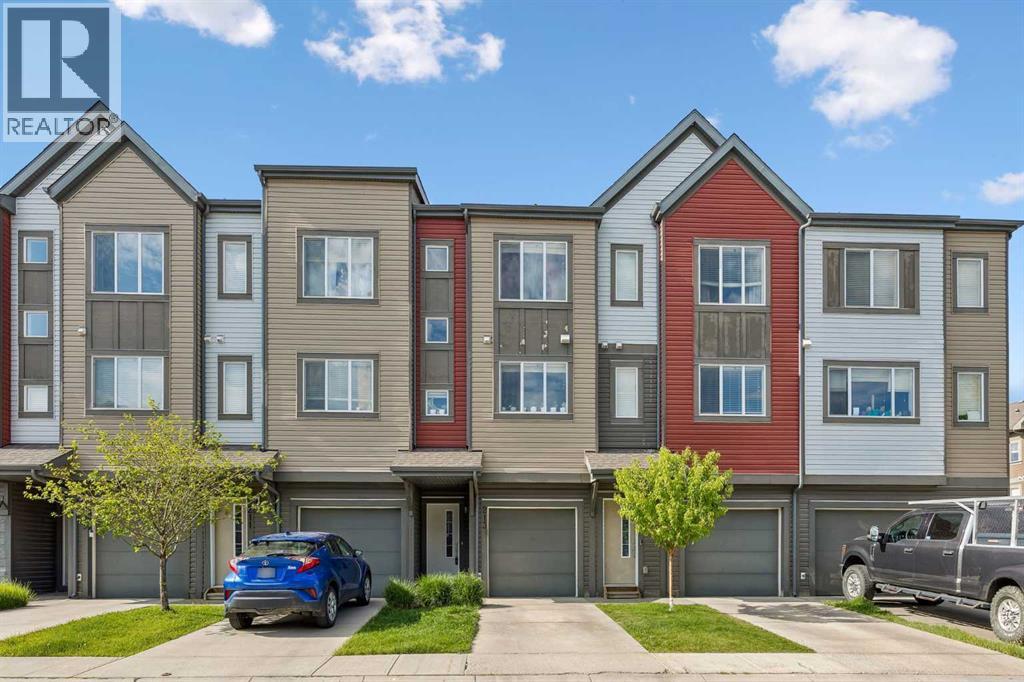 213 Copperpond Villas SE, Calgary, Alberta, T2Z5B9