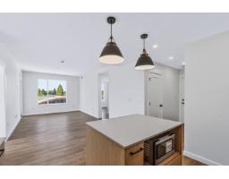315 27218 Aldergrove Town Centre Drive, Langley, BC V4W3N7 Photo 6