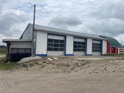 Bedroom - , Angusville, MB R0J0A0 Photo 9
