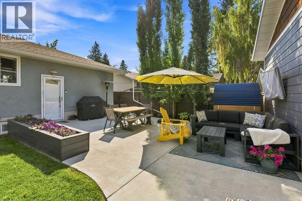 77 Westwood Drive SW - Image 36