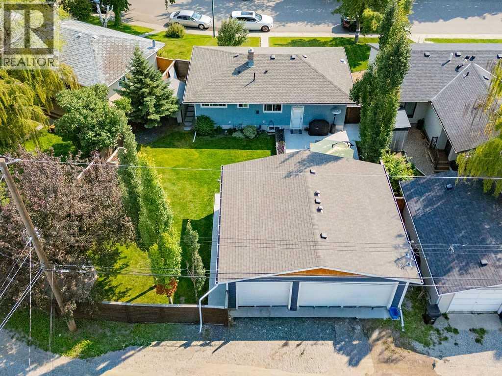77 Westwood Drive SW - 2