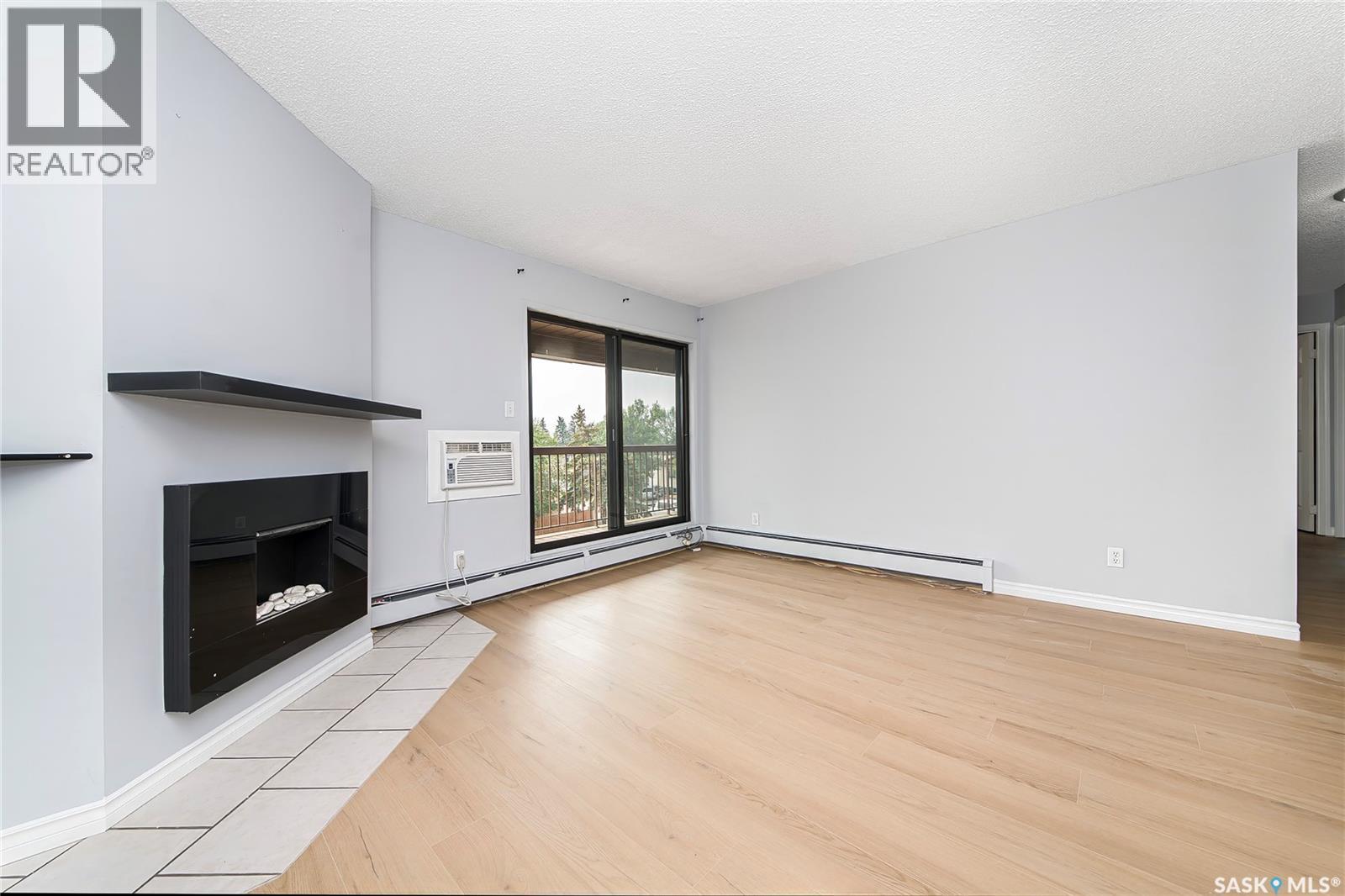 #301 335 Kingsmere BOULEVARD - 11