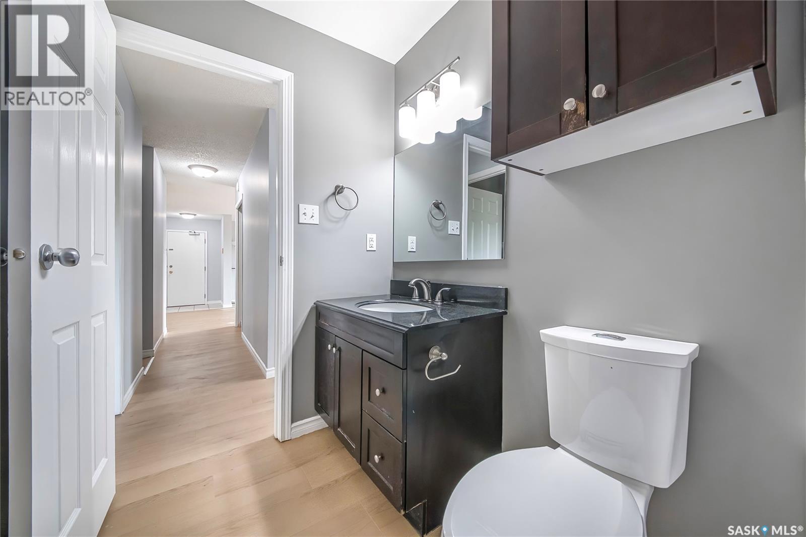 #301 335 Kingsmere BOULEVARD - 18