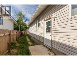 10 Cayuga Crescent W - photo 22