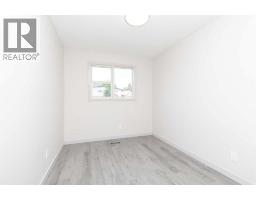 10 Cayuga Crescent W - photo 15