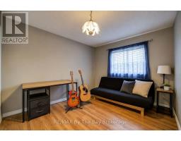 Bedroom 2 - 50 Donato Way, Wasaga Beach, ON L9Z1R9 Photo 8