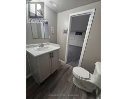 Bedroom 3 - 139 Hickling Trail, Barrie, ON L4M5T7 Photo 8
