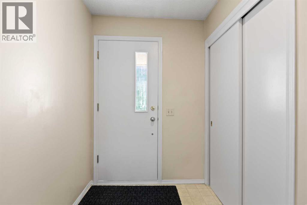 31 Brae Glen Court SW - 8