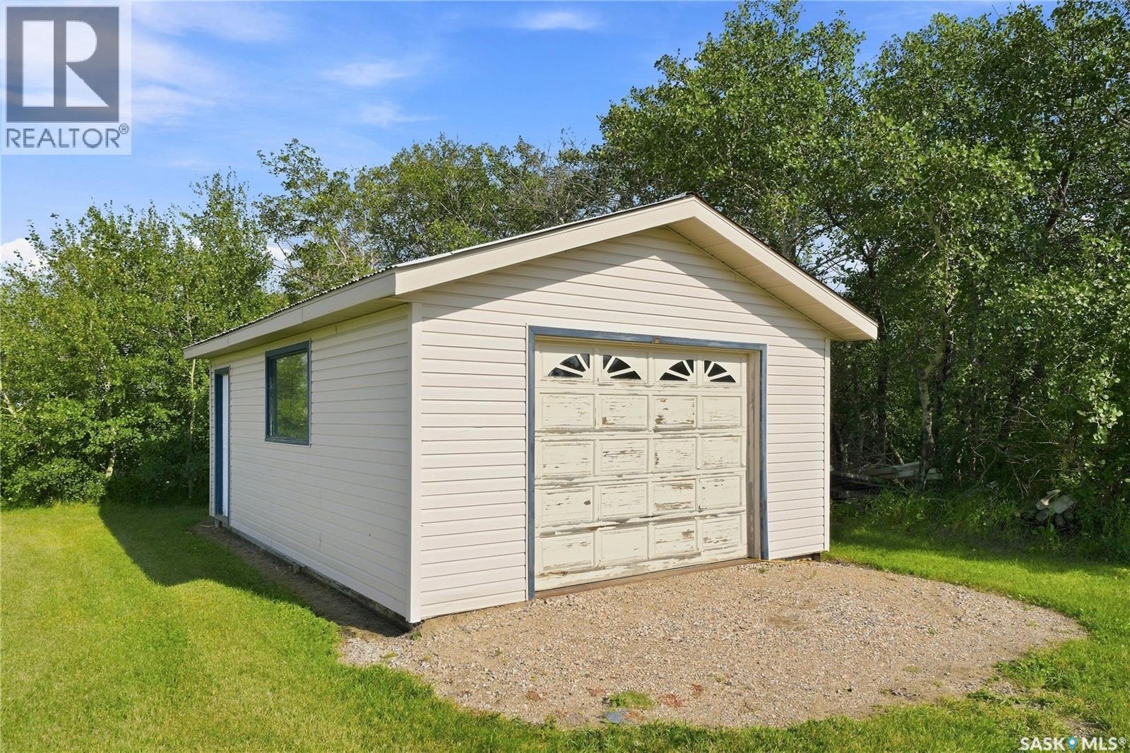Petz Acreage - Image 72