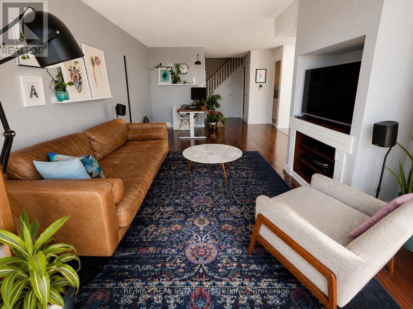#516 1300 MARLBOROUGH COURT - 16