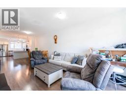 314 Redstone Boulevard NE - photo 2