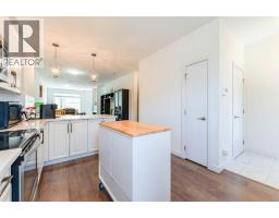 4pc Bathroom - 314 Redstone Boulevard Ne, Calgary, AB T3N1K3 Photo 11