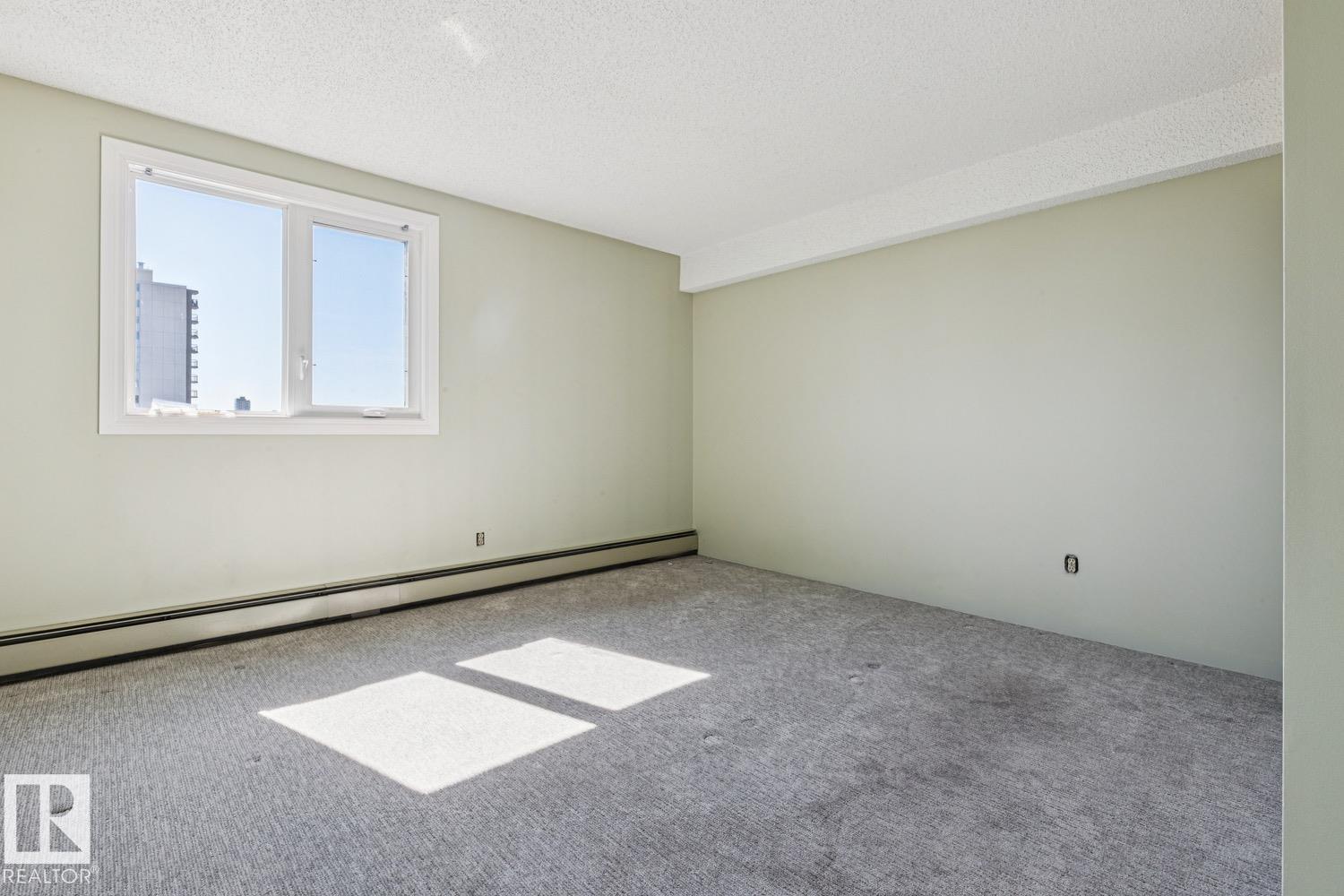 #905 9929 113 ST NW - 20