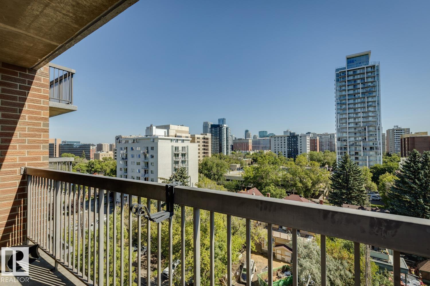 #905 9929 113 ST NW - Image 29