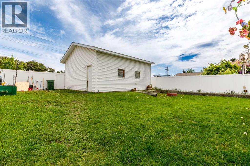 63 Mclevin Crescent - Image 16