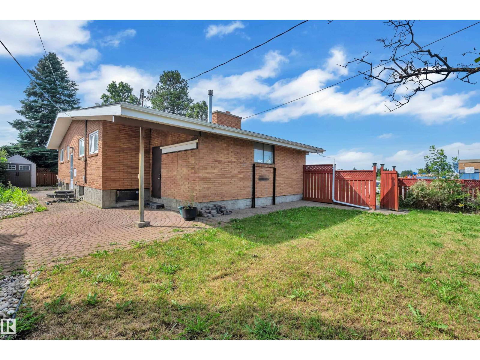 8803 68A ST NW - Image 8