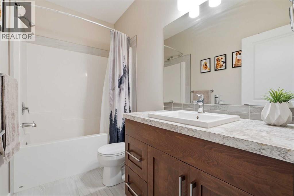 89 Aztec Crescent - 18