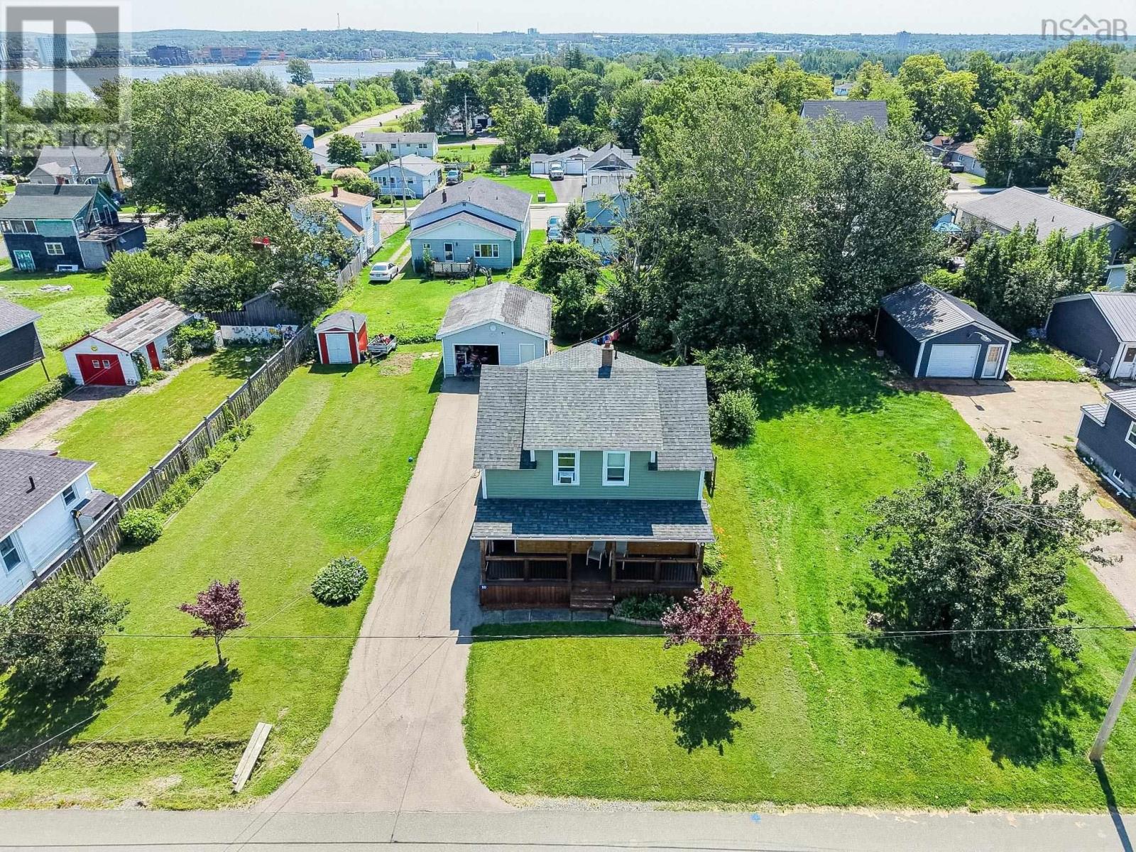 55 Monteith Avenue - 1