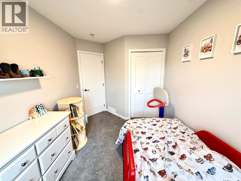 1501 3 Street SE - photo 22