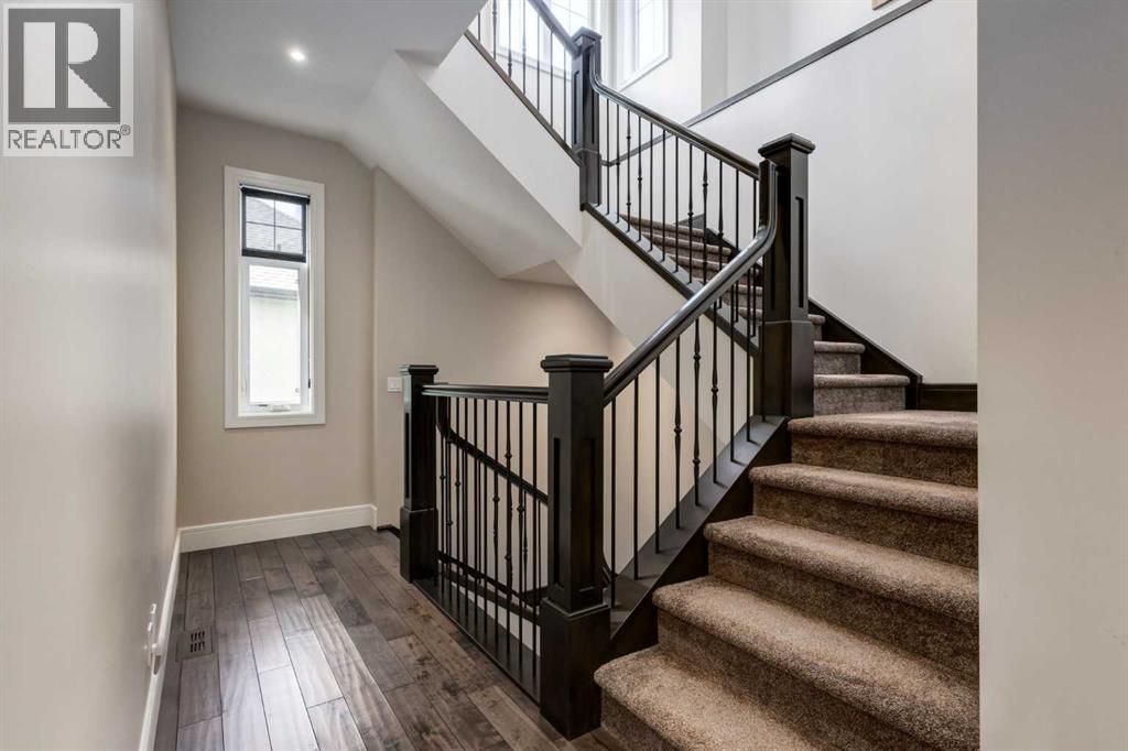 6 Heaver Gate - Image 36
