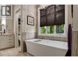 6 Heaver Gate, Heritage Pointe, AB T1S4K1 Photo 23