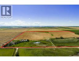 262131 Range Road 14, Rural Rocky View County, AB T4B3L5 Photo 6