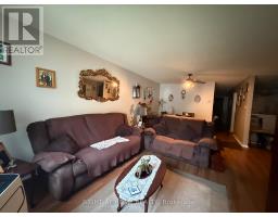 E - 1035 Cummings Avenue, Ottawa, ON K1J9K5 Photo 13