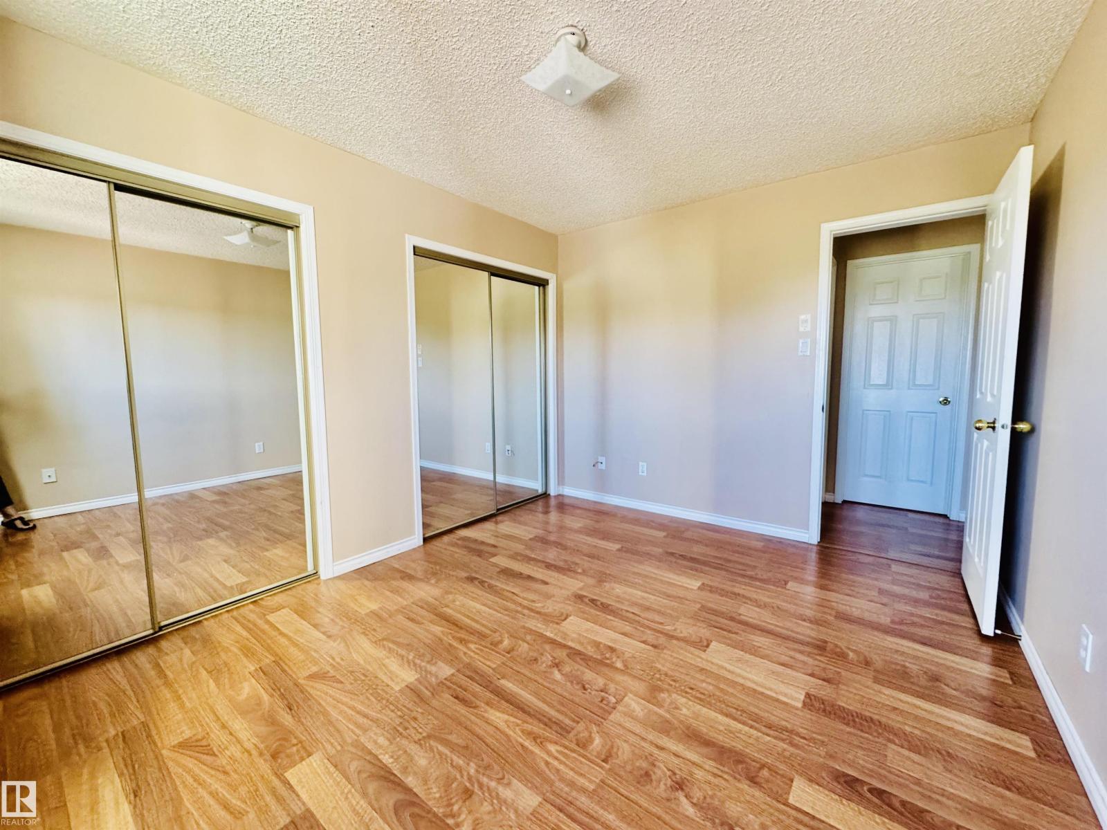 #204 11807 101 ST NW - 12