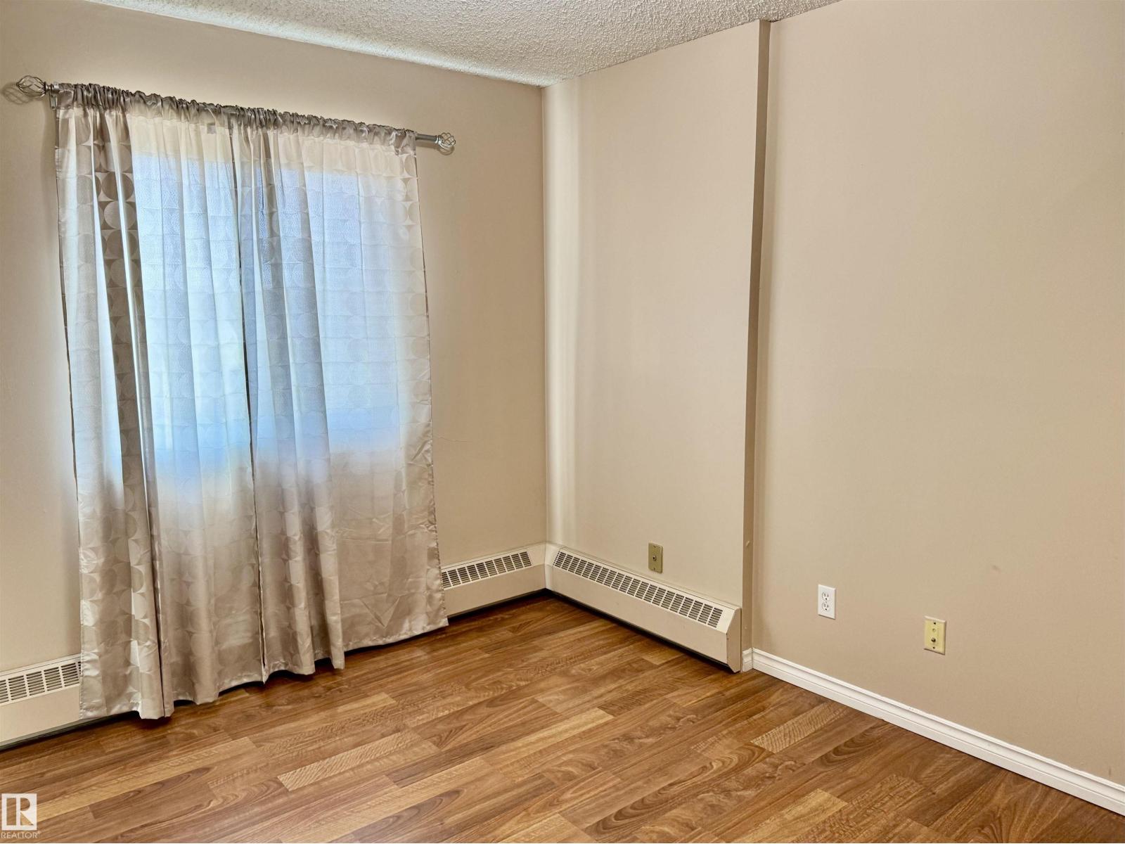 #204 11807 101 ST NW - Image 18