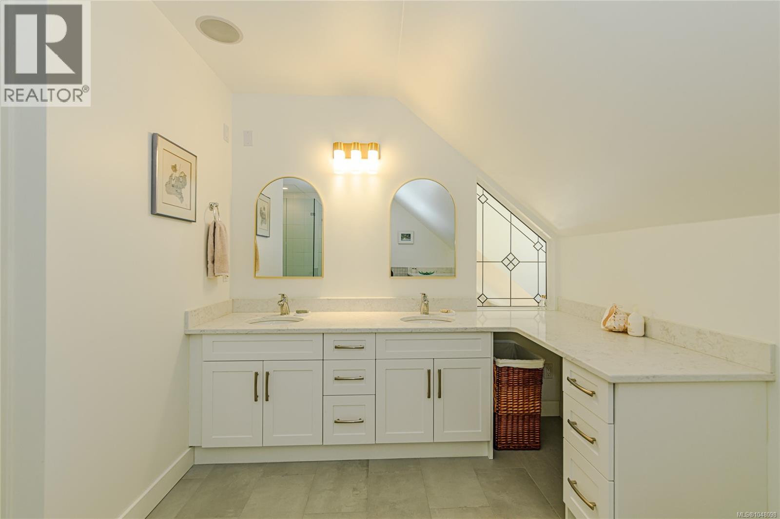 5240 La Bonne Rd - Image 21