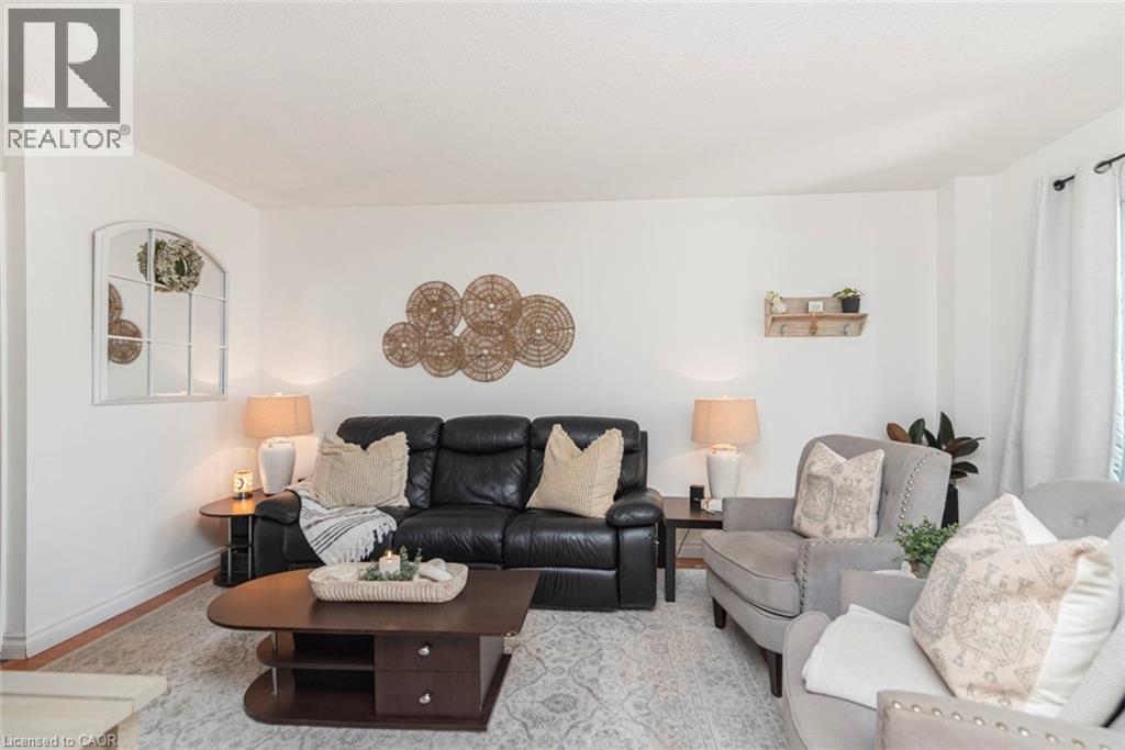 #65 1440 GARTH Street - Image 8