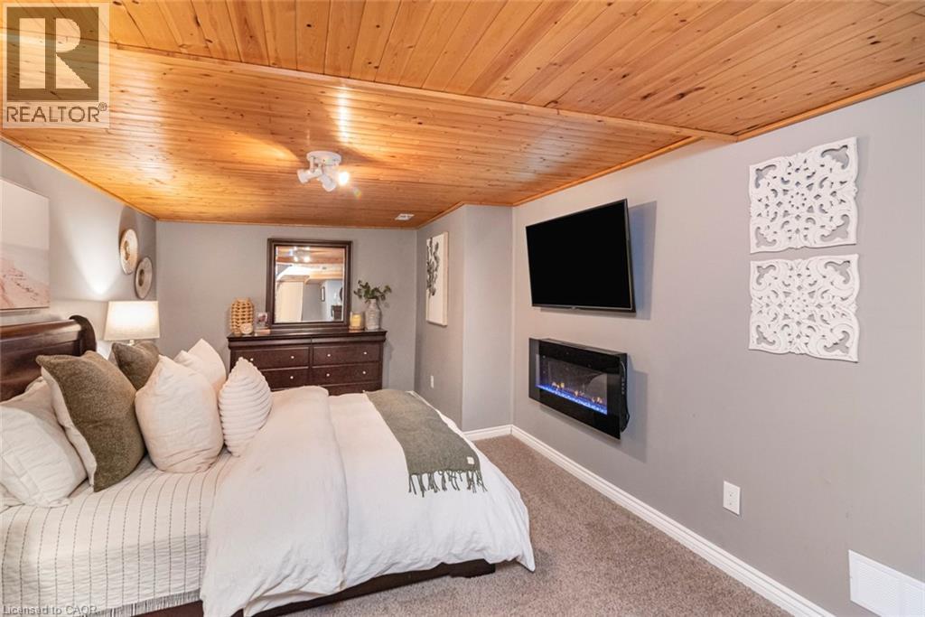 #65 1440 GARTH Street - Image 26