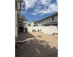 B - 1035 Cummings Avenue, Ottawa, ON K1J9K5 Photo 10